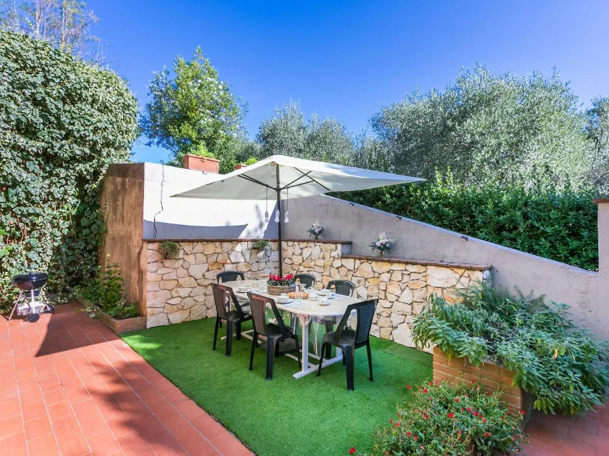 Apartment Rio Del Sole By Interhome Montescudaio Italy